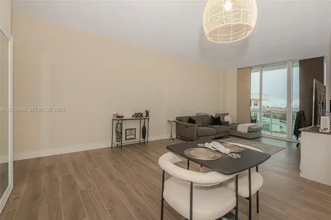 3001 S Ocean Drive Hollywood FL 33019