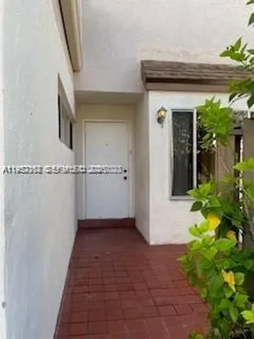 879 NW 81st Way Plantation FL 33324