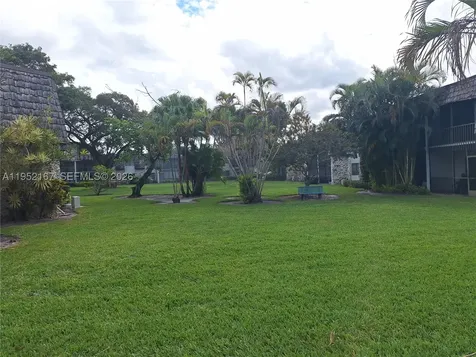 3119 E Oakland Shores Drive Oakland Park FL 33309