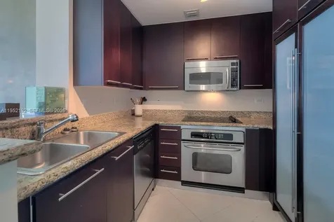 6515 Collins Avenue Miami Beach FL 33141