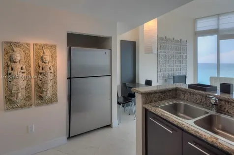 6515 Collins Avenue Miami Beach FL 33141