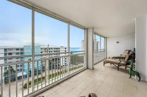 911 Ocean Drive Juno Beach FL 33408