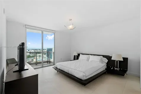 90 SW 3rd Street Miami FL 33130