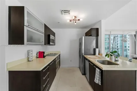 90 SW 3rd Street Miami FL 33130