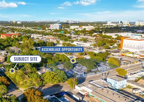 2919 NW 8th Avenue Miami FL 33127