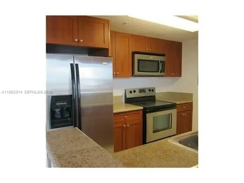 36 NW 6th Avenue Miami FL 33128