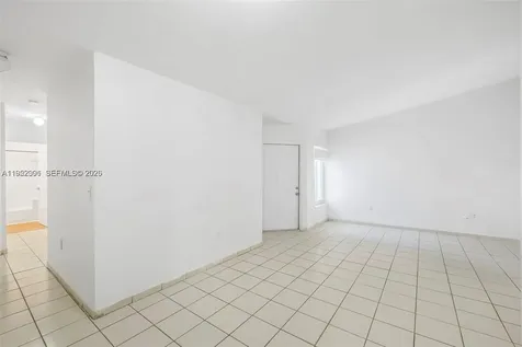 8421 SW 209th Street Cutler Bay FL 33189