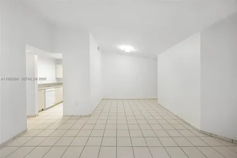8421 SW 209th Street Cutler Bay FL 33189