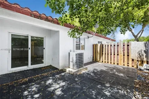 8421 SW 209th Street Cutler Bay FL 33189