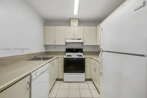 8421 SW 209th Street Cutler Bay FL 33189