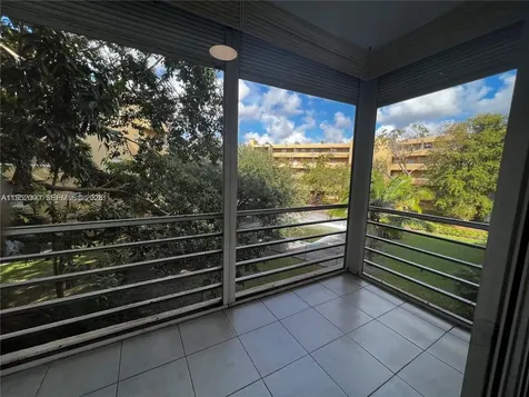 4111 Stirling Road Dania Beach FL 33314