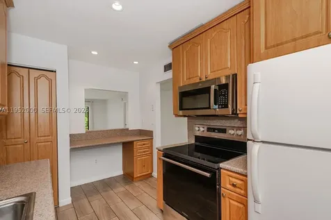 4111 Stirling Road Dania Beach FL 33314