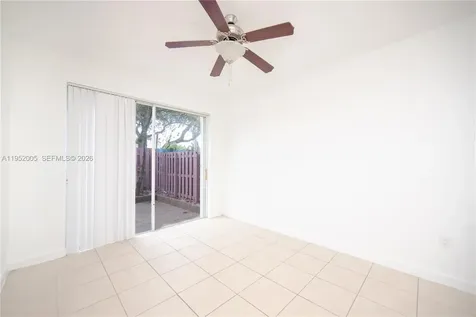 2532 SE 15th Court Homestead FL 33035