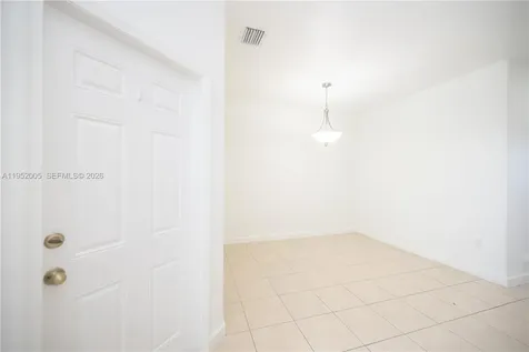 2532 SE 15th Court Homestead FL 33035