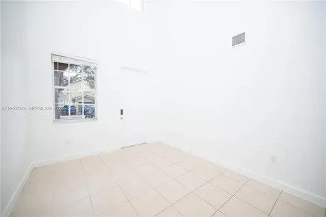 2532 SE 15th Court Homestead FL 33035