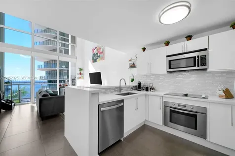 300 S Biscayne Boulevard Miami FL 33131