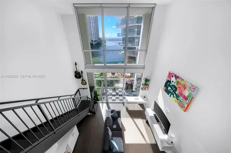 300 S Biscayne Boulevard Miami FL 33131