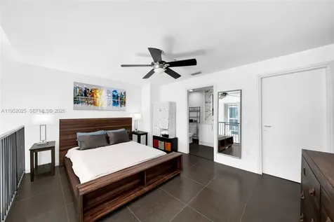 300 S Biscayne Boulevard Miami FL 33131