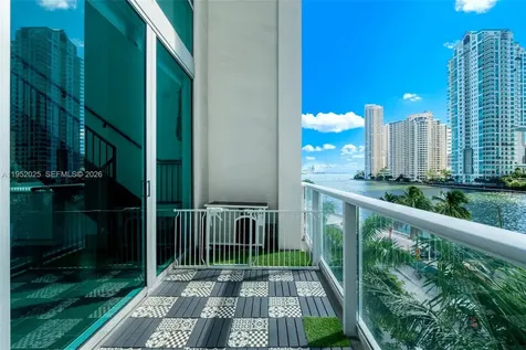 300 S Biscayne Boulevard Miami FL 33131