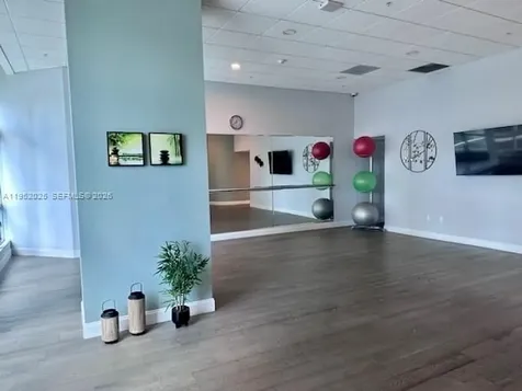 300 S Biscayne Boulevard Miami FL 33131