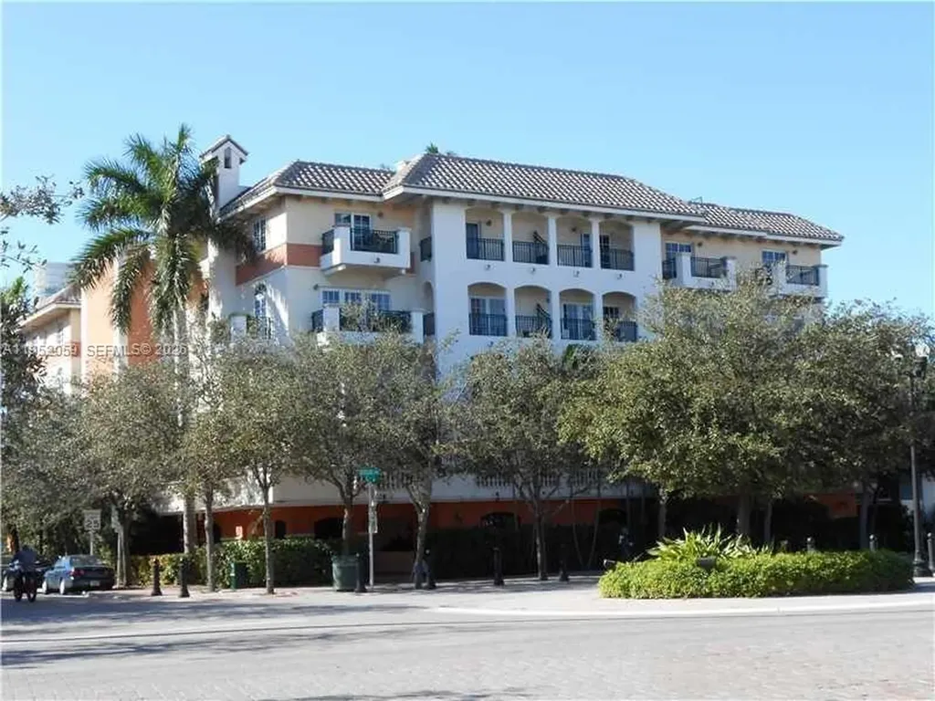 300 Euclid Avenue Miami Beach FL 33139