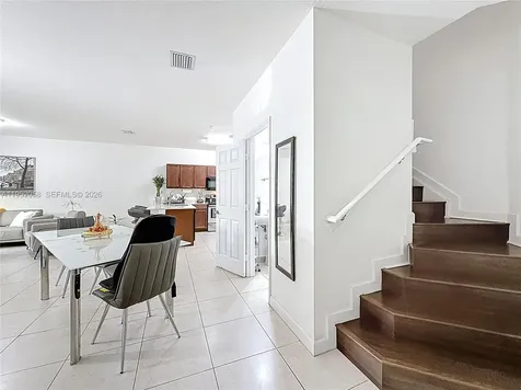 260 NW 109th Avenue Miami FL 33172