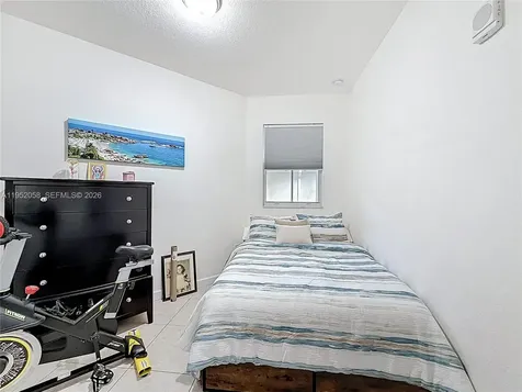 260 NW 109th Avenue Miami FL 33172