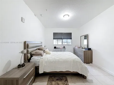 260 NW 109th Avenue Miami FL 33172