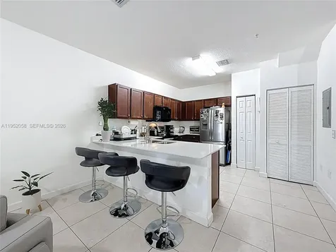 260 NW 109th Avenue Miami FL 33172