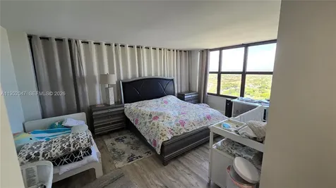 2500 Parkview Drive Hallandale Beach FL 33009