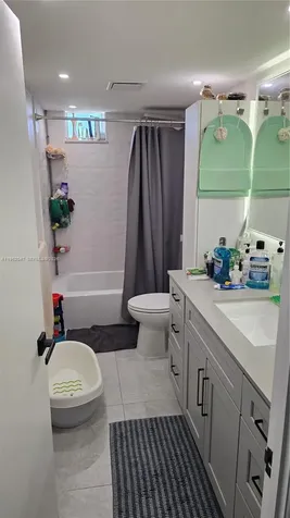 2500 Parkview Drive Hallandale Beach FL 33009
