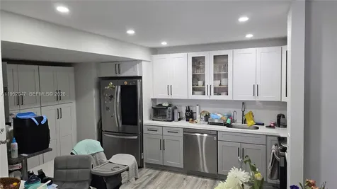 2500 Parkview Drive Hallandale Beach FL 33009