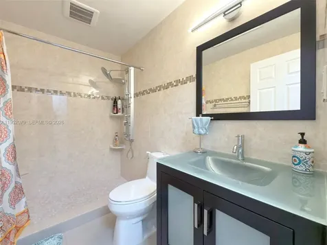 1300 SW 136th Place Miami FL 33184
