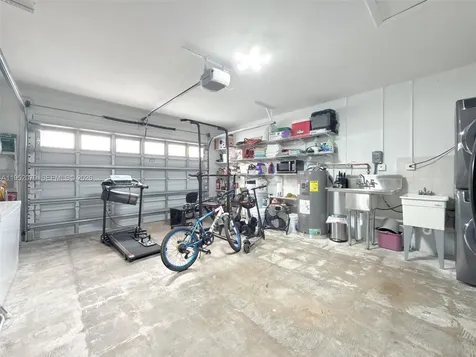 1300 SW 136th Place Miami FL 33184