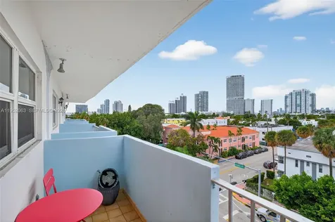 801 Meridian Avenue Miami Beach FL 33139