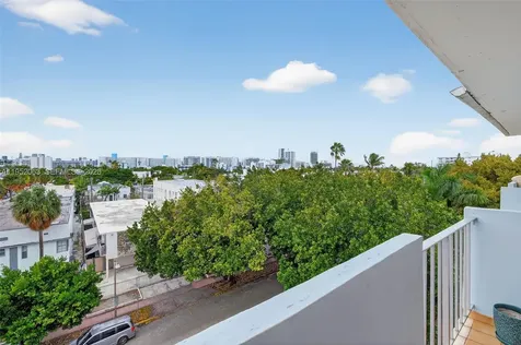 801 Meridian Avenue Miami Beach FL 33139