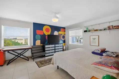 801 Meridian Avenue Miami Beach FL 33139