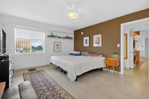 801 Meridian Avenue Miami Beach FL 33139