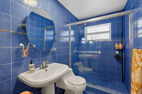 801 Meridian Avenue Miami Beach FL 33139