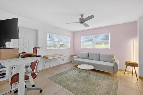 801 Meridian Avenue Miami Beach FL 33139