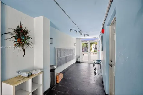 801 Meridian Avenue Miami Beach FL 33139