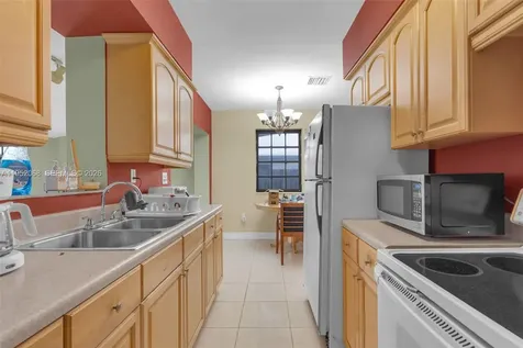 4332 SW 98th Avenue Miami FL 33165
