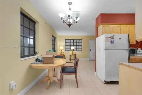 4332 SW 98th Avenue Miami FL 33165