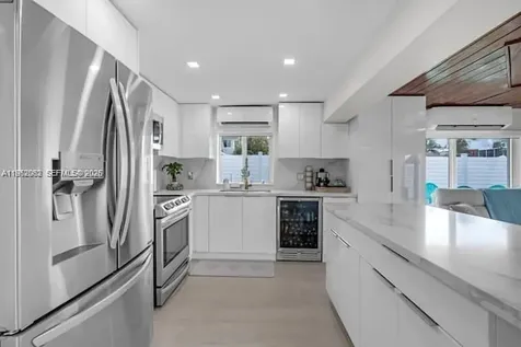 125 Gardenia Street Plantation Key FL 33070