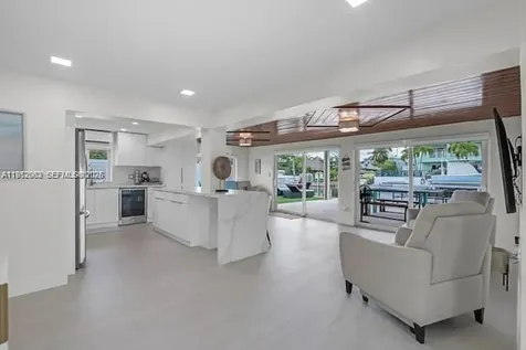 125 Gardenia Street Plantation Key FL 33070