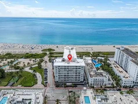 465 Ocean Drive Miami Beach FL 33139
