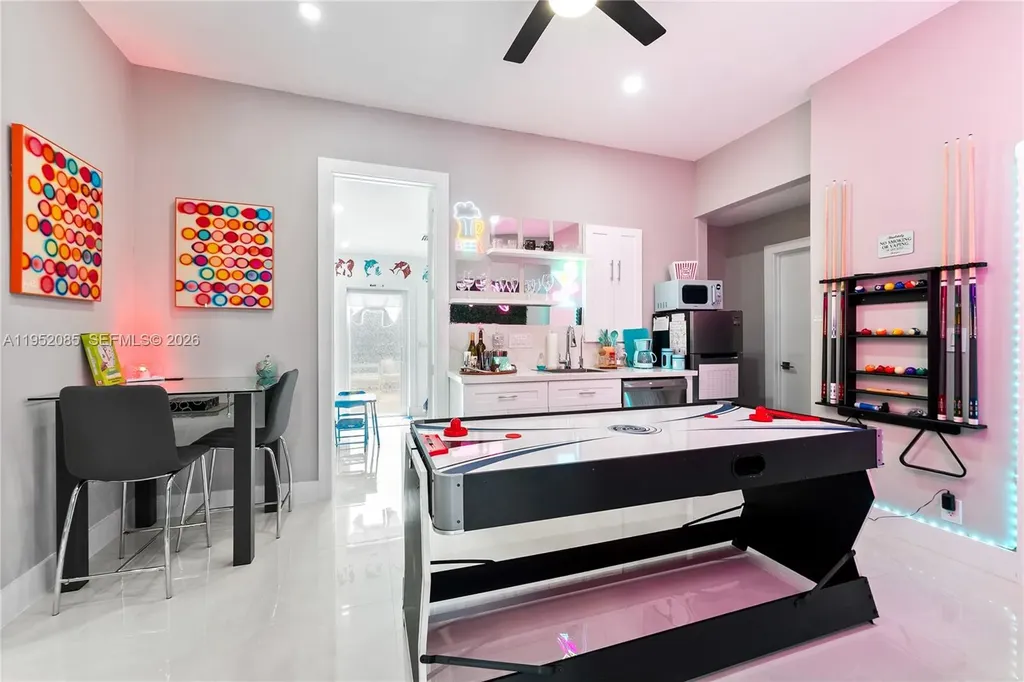 2600 NE 15th Street Fort Lauderdale FL 33304
