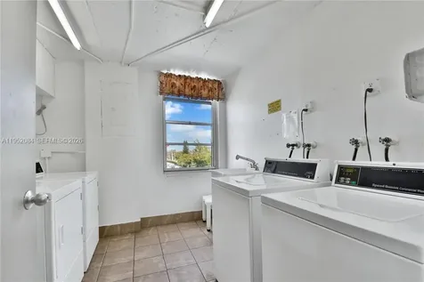 2999 NW 48th Avenue Lauderdale Lakes FL 33313