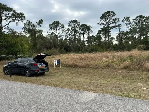 1054 Barcelona Street E Other City - In The State Of Florida FL 33974