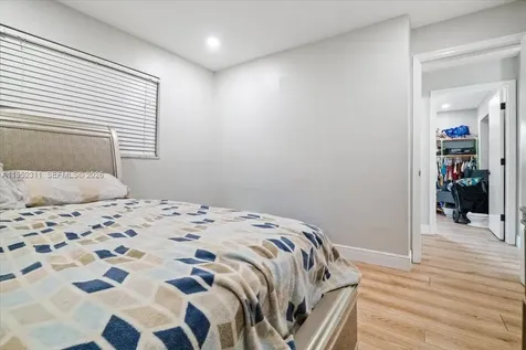 5402 NW 25th Terrace Tamarac FL 33309